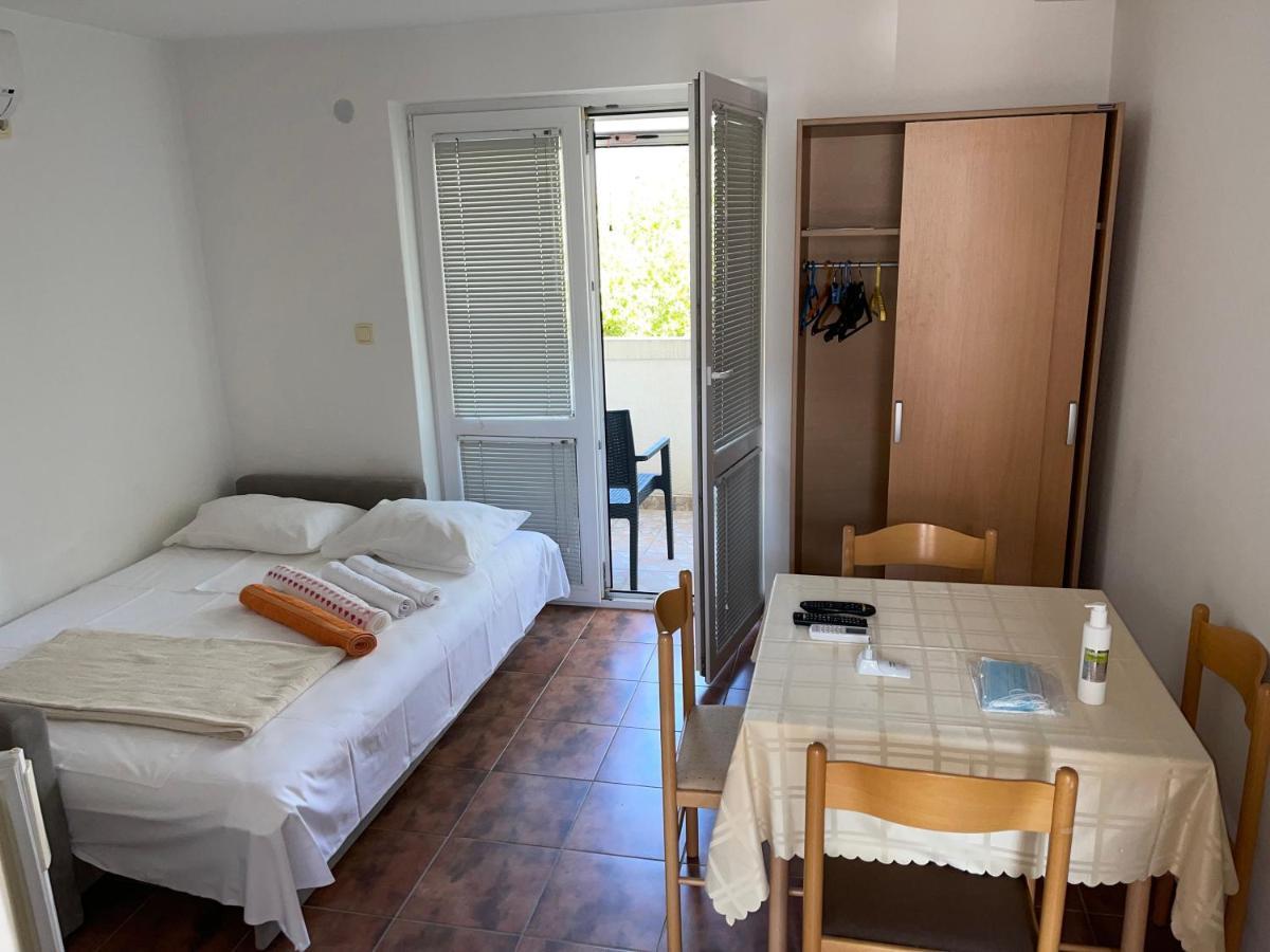 Apartment Susanj Bar Bagian luar foto