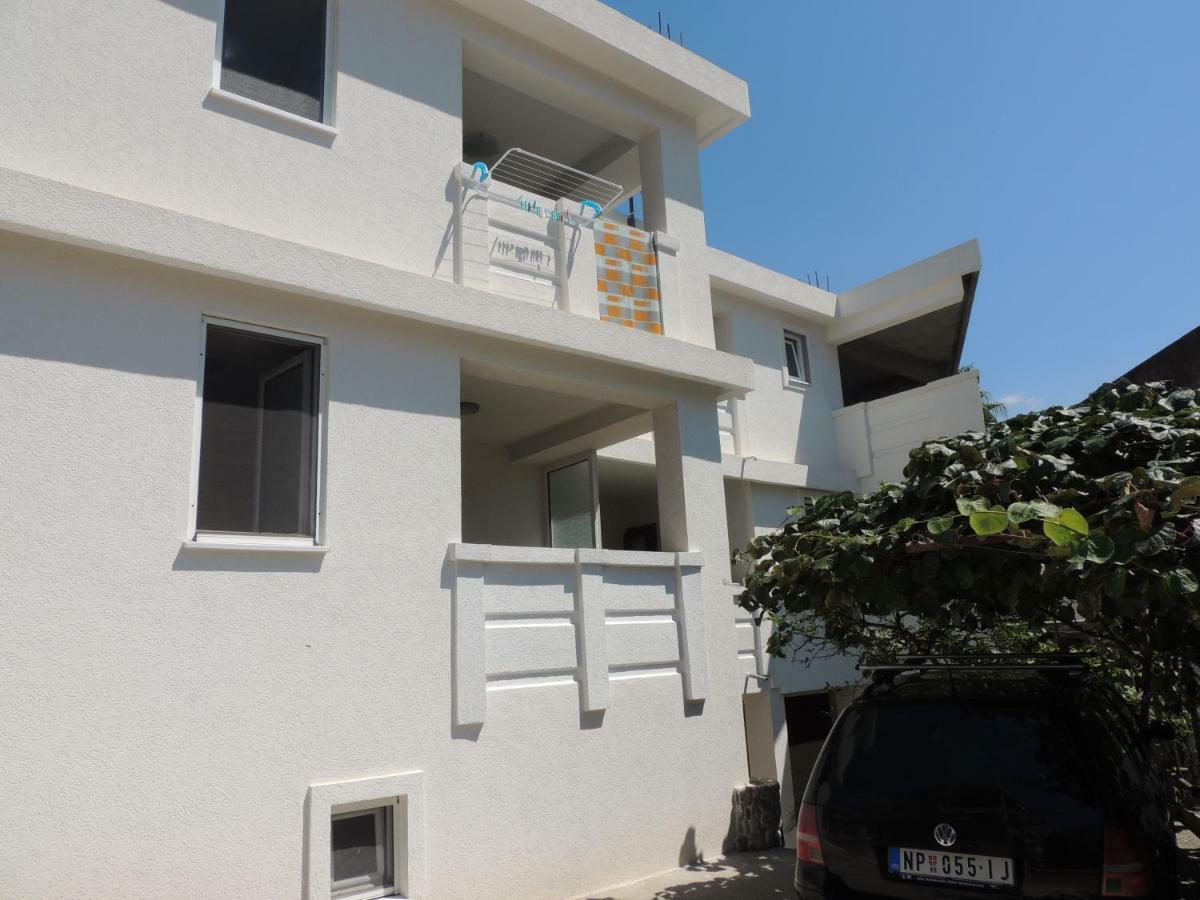 Apartment Susanj Bar Bagian luar foto